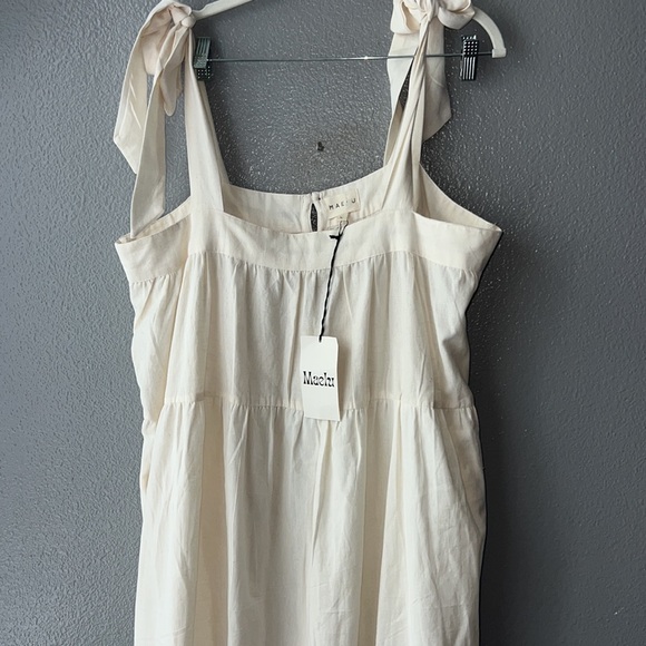 Maelu Cream Sleeveless Dress L - Picture 2 of 4